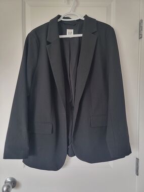 GAP Black Classic Single-Breasted Women's Blazer